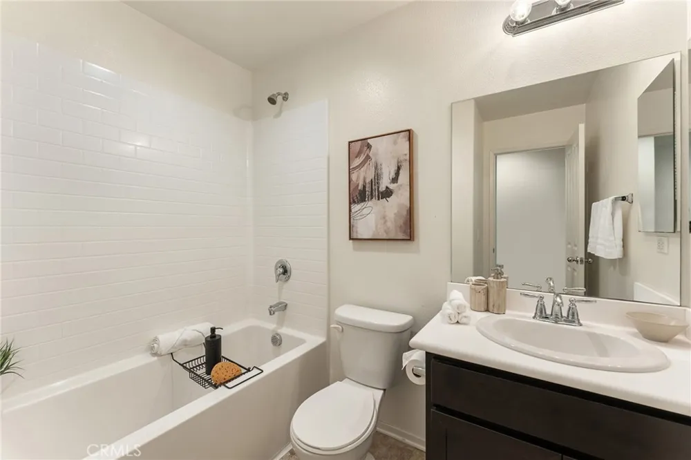29306 Linden Place Lake Elsinore, CA 92530