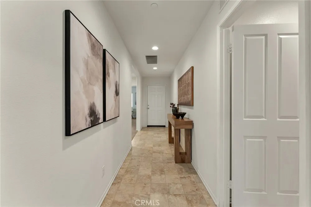 29306 Linden Place Lake Elsinore, CA 92530