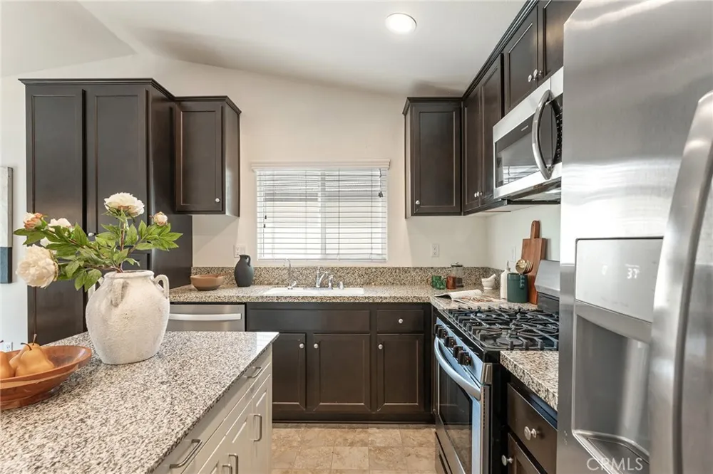 29306 Linden Place Lake Elsinore, CA 92530