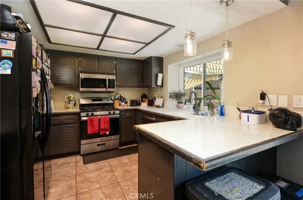 44096 Alsace Lane Hemet, CA 92544