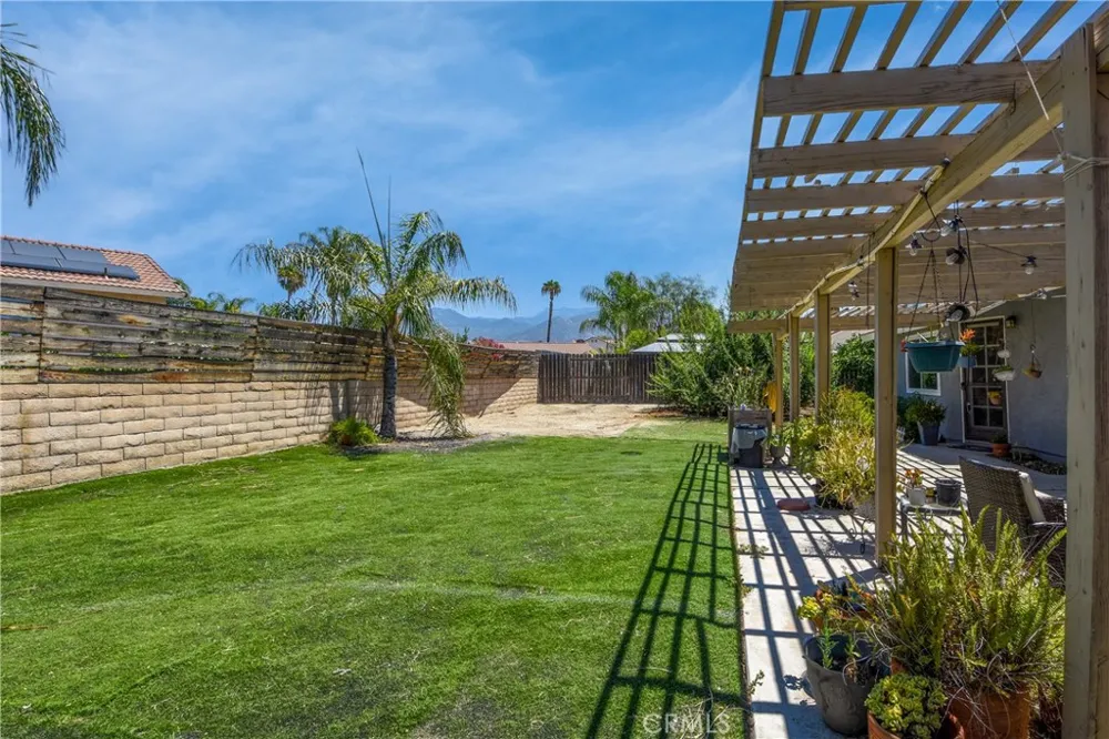 44096 Alsace Lane Hemet, CA 92544