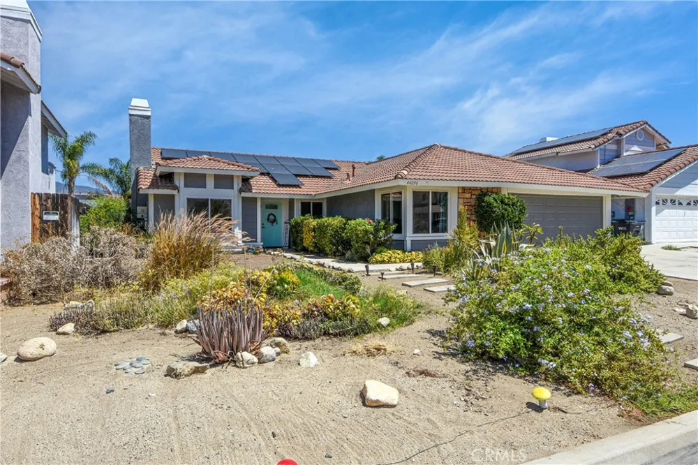 44096 Alsace Lane Hemet, CA 92544