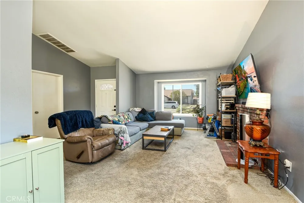 44096 Alsace Lane Hemet, CA 92544