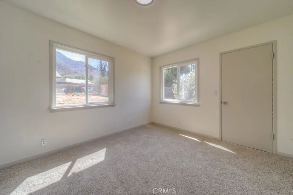 33189 Schaper Street Lake Elsinore, CA 92530