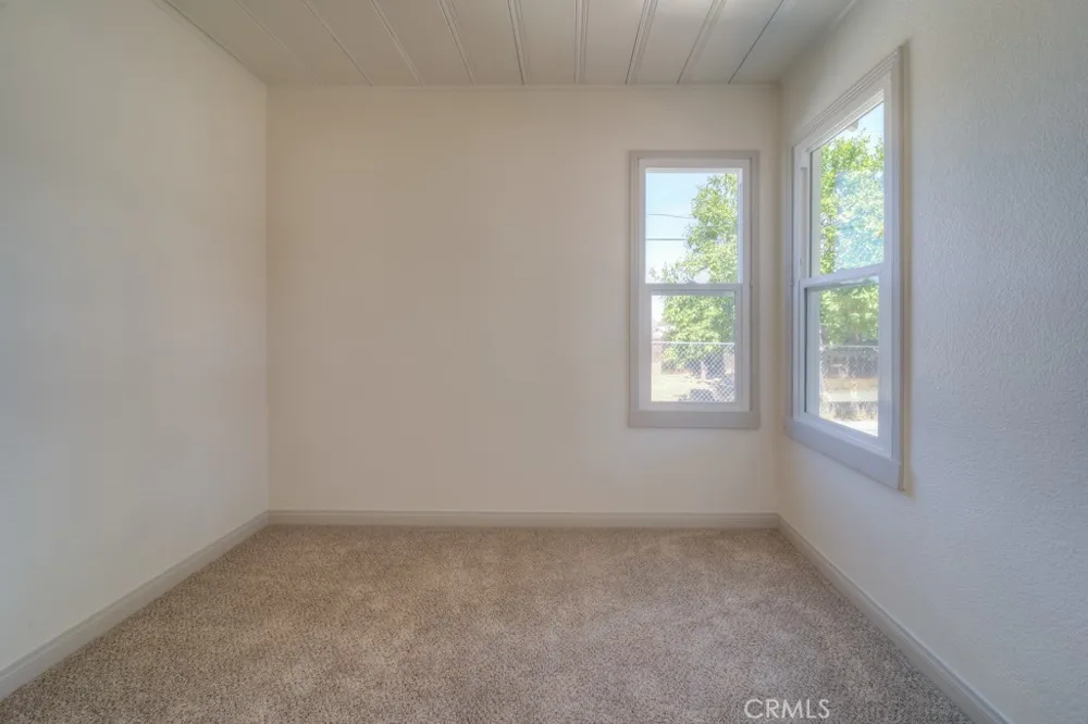 33189 Schaper Street Lake Elsinore, CA 92530