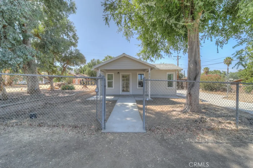 33189 Schaper Street Lake Elsinore, CA 92530