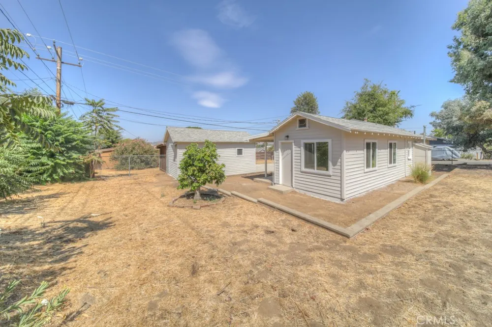 33189 Schaper Street Lake Elsinore, CA 92530