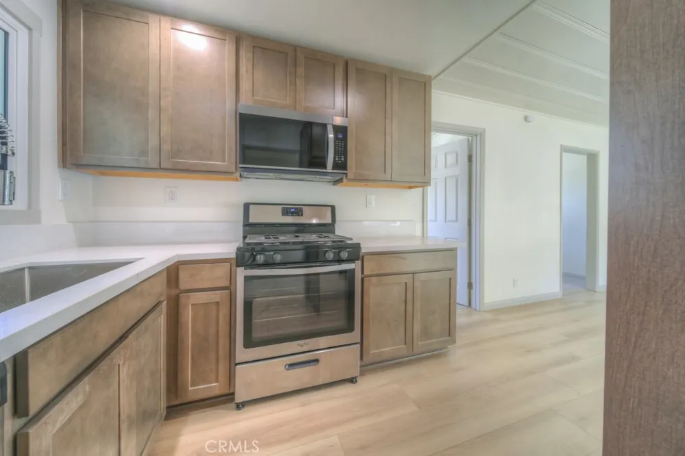 33189 Schaper Street Lake Elsinore, CA 92530
