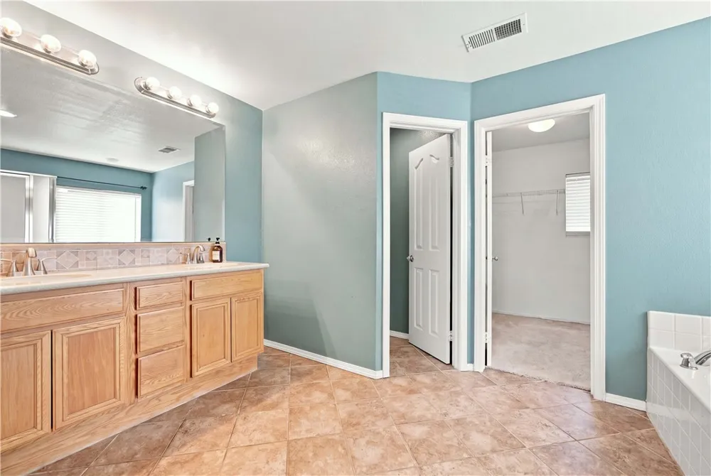 31617 Pompei Winchester, CA 92596