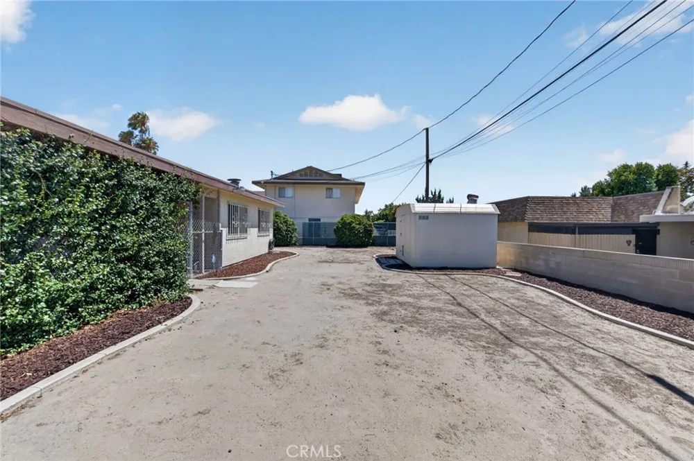 605 Los Tilos Hemet, CA 92543