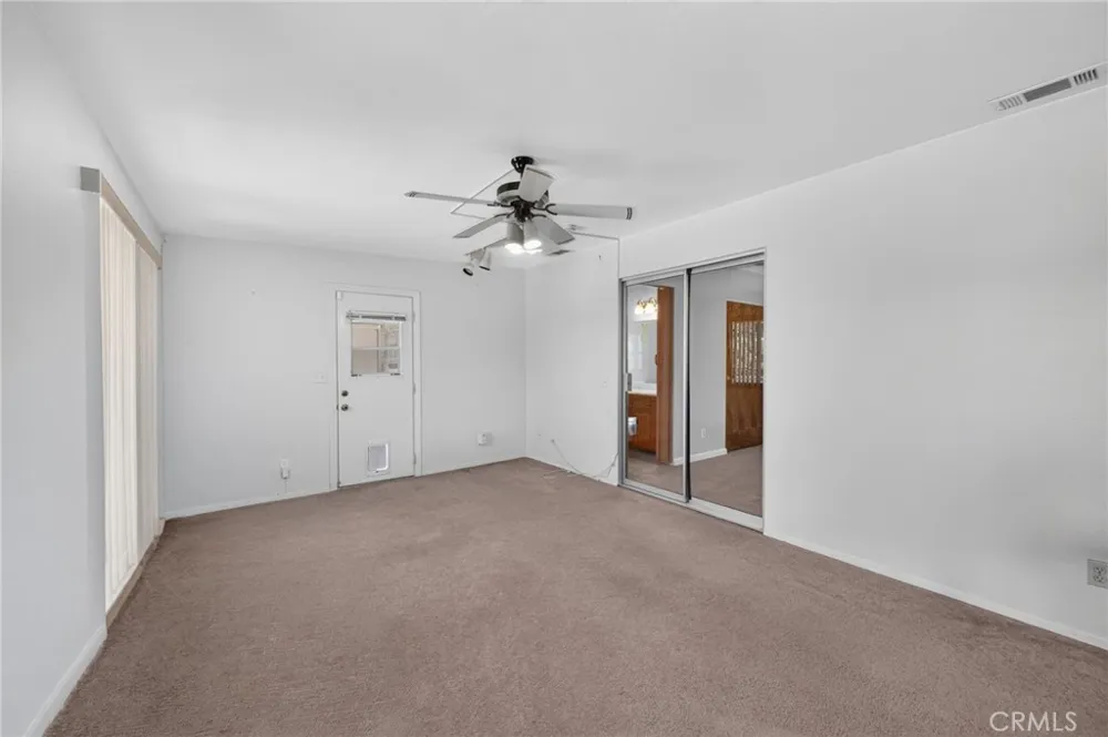 605 Los Tilos Hemet, CA 92543