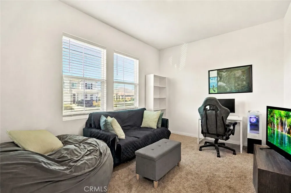 30847 Southend Winchester, CA 92596