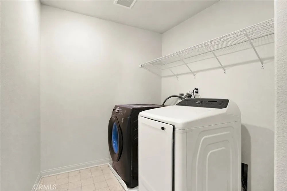 30847 Southend Winchester, CA 92596