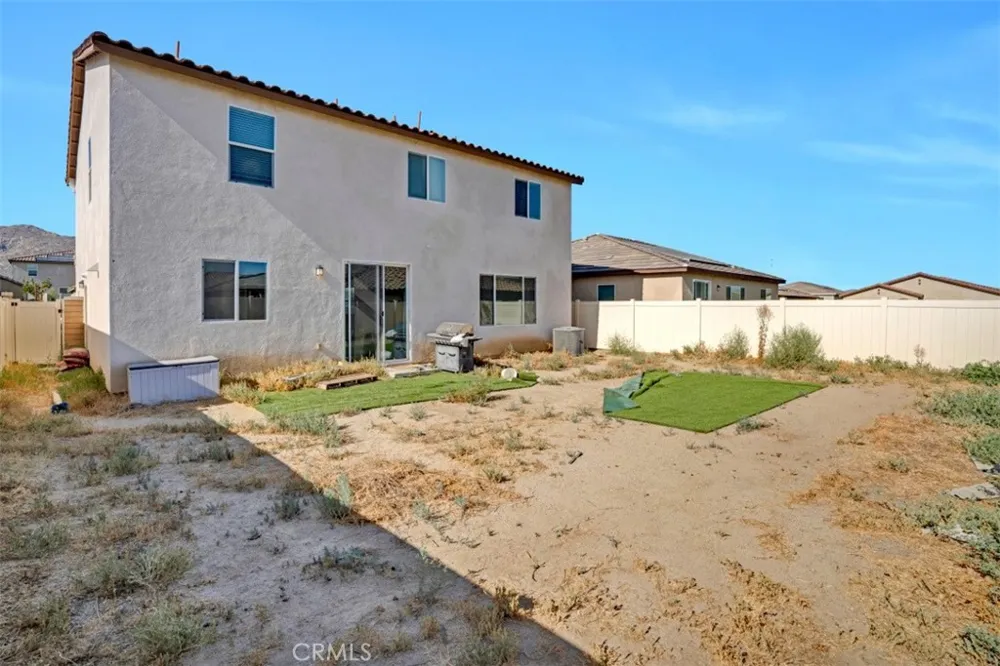 30847 Southend Winchester, CA 92596