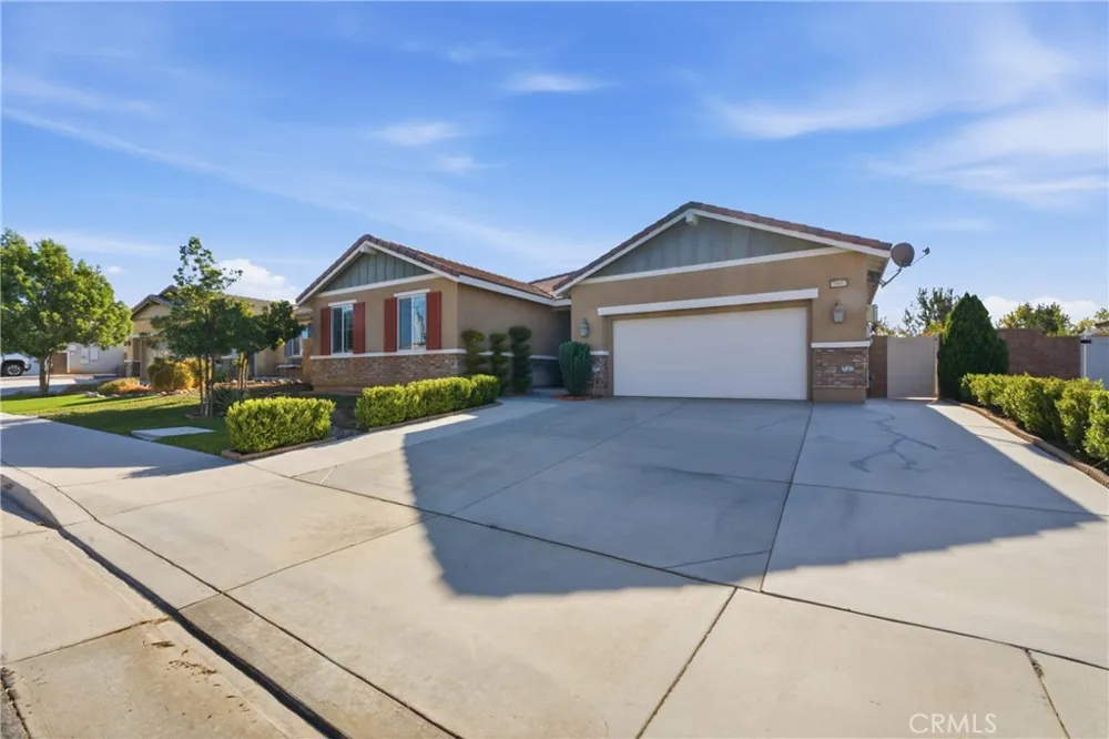 28662 Wedelia Menifee, CA 92584
