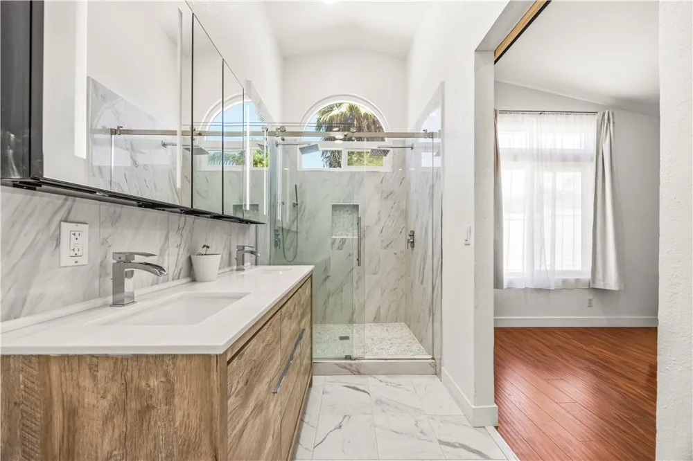 33002 Romero Drive Temecula, CA 92592