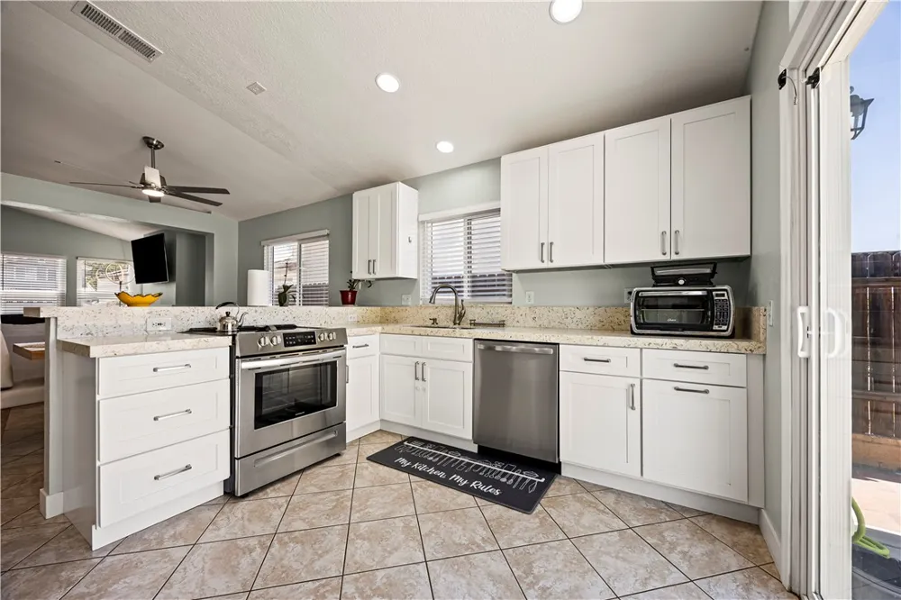 33002 Romero Drive Temecula, CA 92592