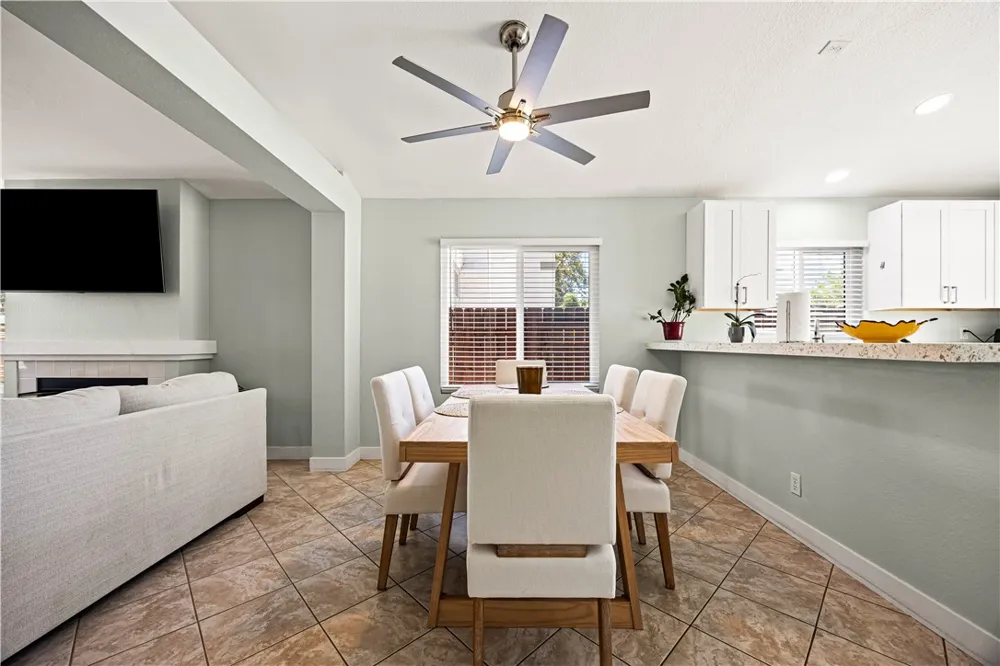 33002 Romero Drive Temecula, CA 92592