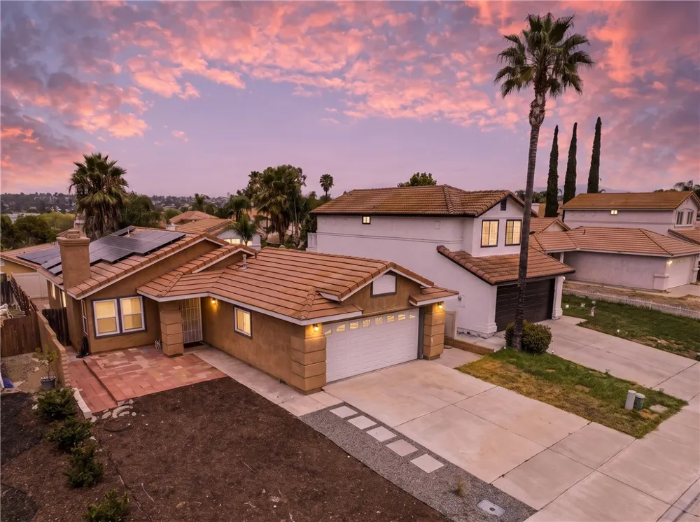 33002 Romero Drive Temecula, CA 92592