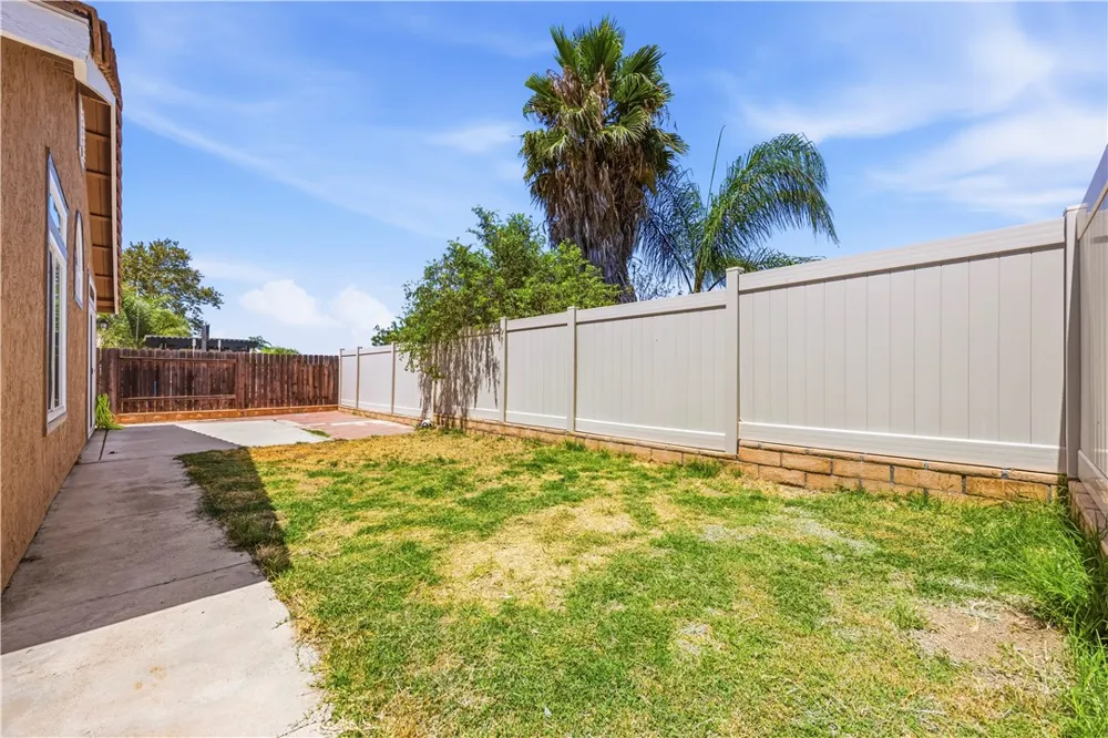 33002 Romero Drive Temecula, CA 92592