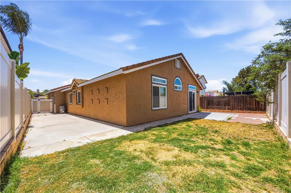 33002 Romero Drive Temecula, CA 92592