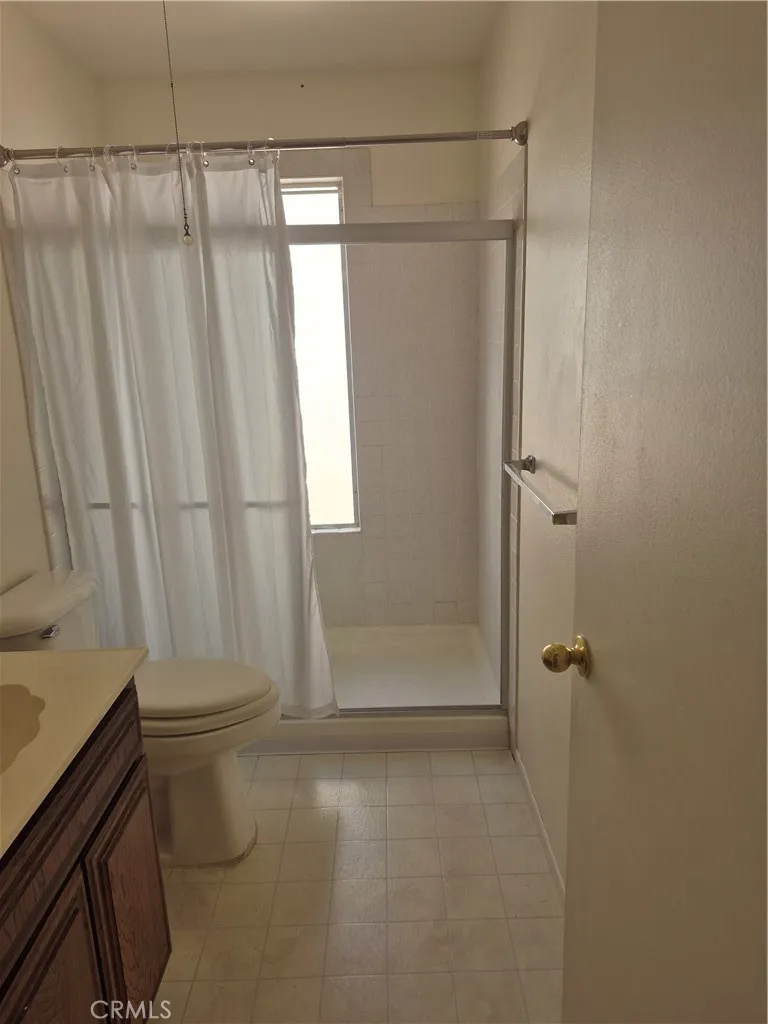 1925 Silver Oak Way Hemet, CA 92545