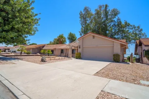 1925 Silver Oak Way