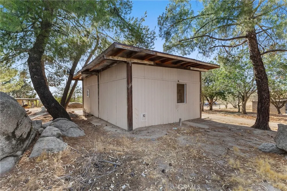 32305 Red Mountain Hemet, CA 92544