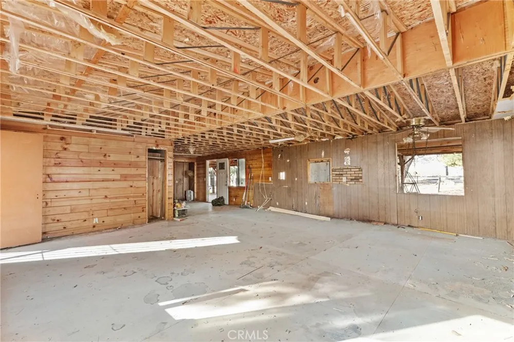 32305 Red Mountain Hemet, CA 92544