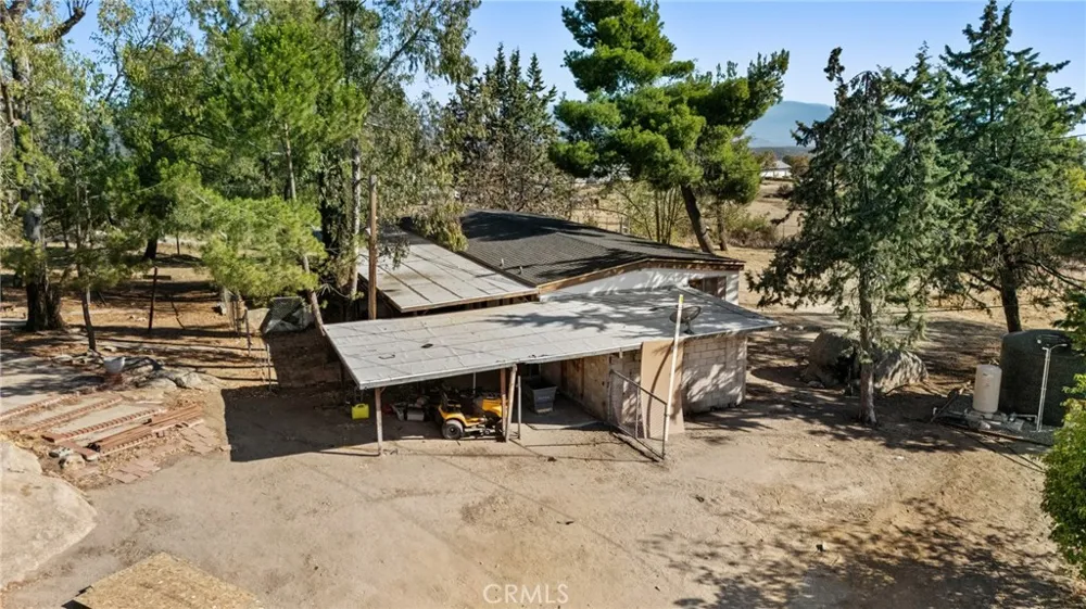 32305 Red Mountain Hemet, CA 92544