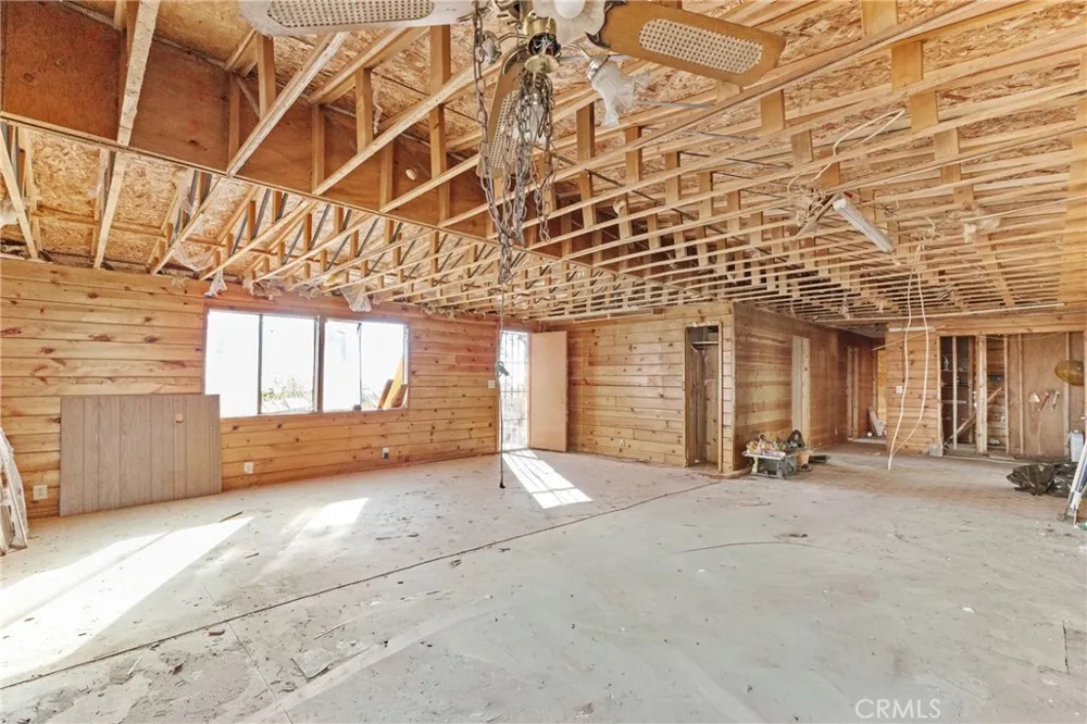 32305 Red Mountain Hemet, CA 92544