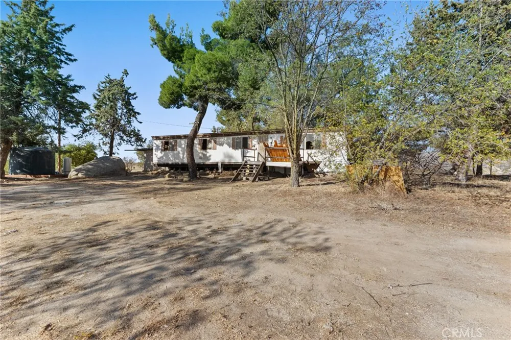 32305 Red Mountain Hemet, CA 92544