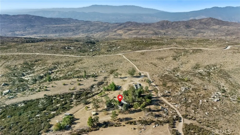 32305 Red Mountain Hemet, CA 92544