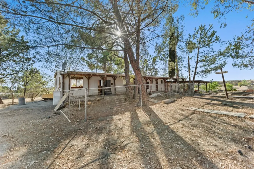 32305 Red Mountain Hemet, CA 92544
