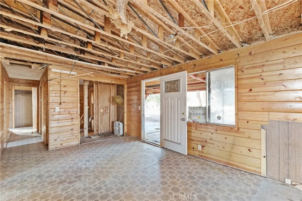 32305 Red Mountain Hemet, CA 92544