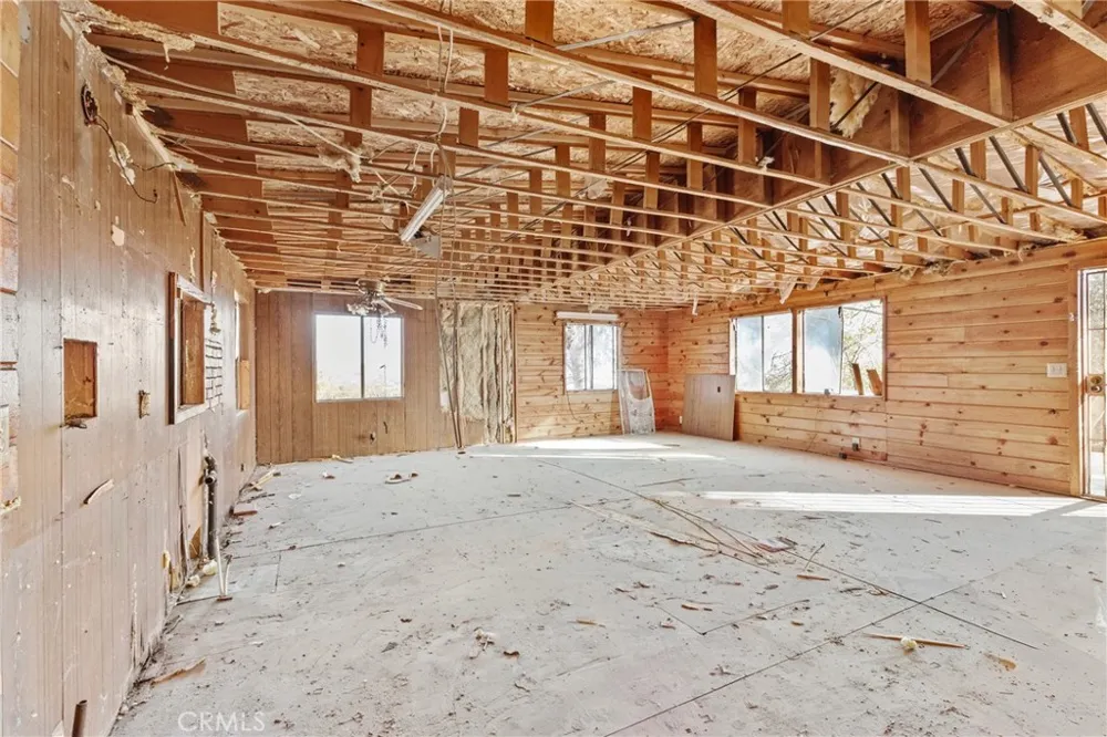 32305 Red Mountain Hemet, CA 92544