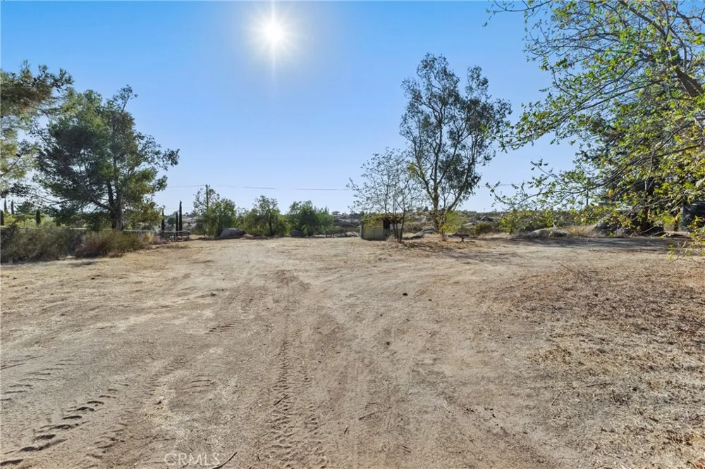 32305 Red Mountain Hemet, CA 92544