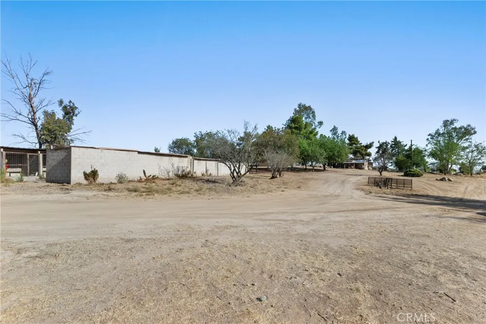 32305 Red Mountain Hemet, CA 92544
