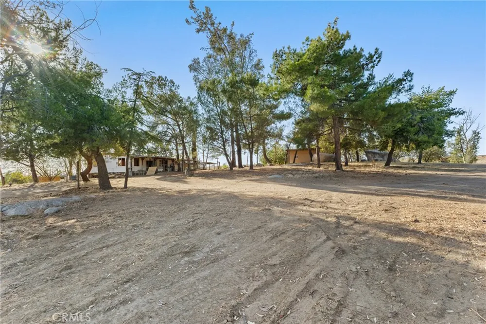 32305 Red Mountain Hemet, CA 92544