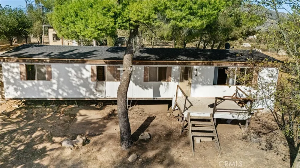 32305 Red Mountain Hemet, CA 92544