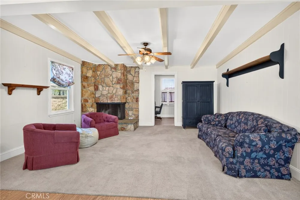 1424 De Anza San Jacinto, CA 92582