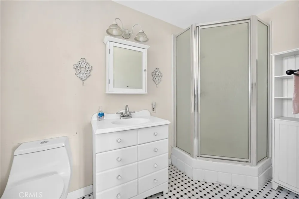 1424 De Anza San Jacinto, CA 92582