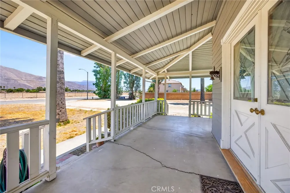 1424 De Anza San Jacinto, CA 92582