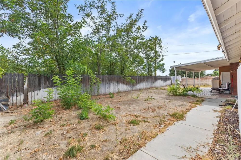41763 Lomas Hemet, CA 92544