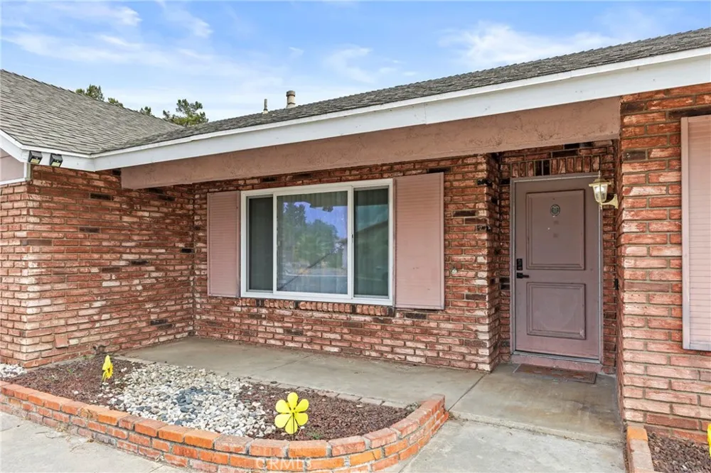 41763 Lomas Hemet, CA 92544
