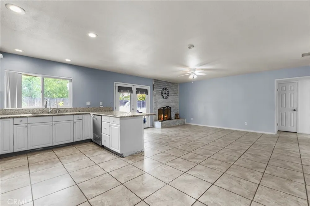 41763 Lomas Hemet, CA 92544