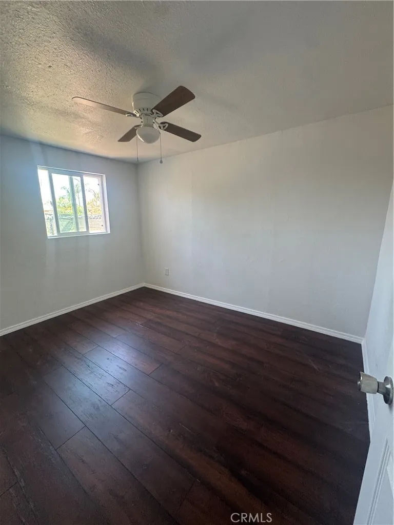 690 Perris Boulevard #C Perris, CA 92571