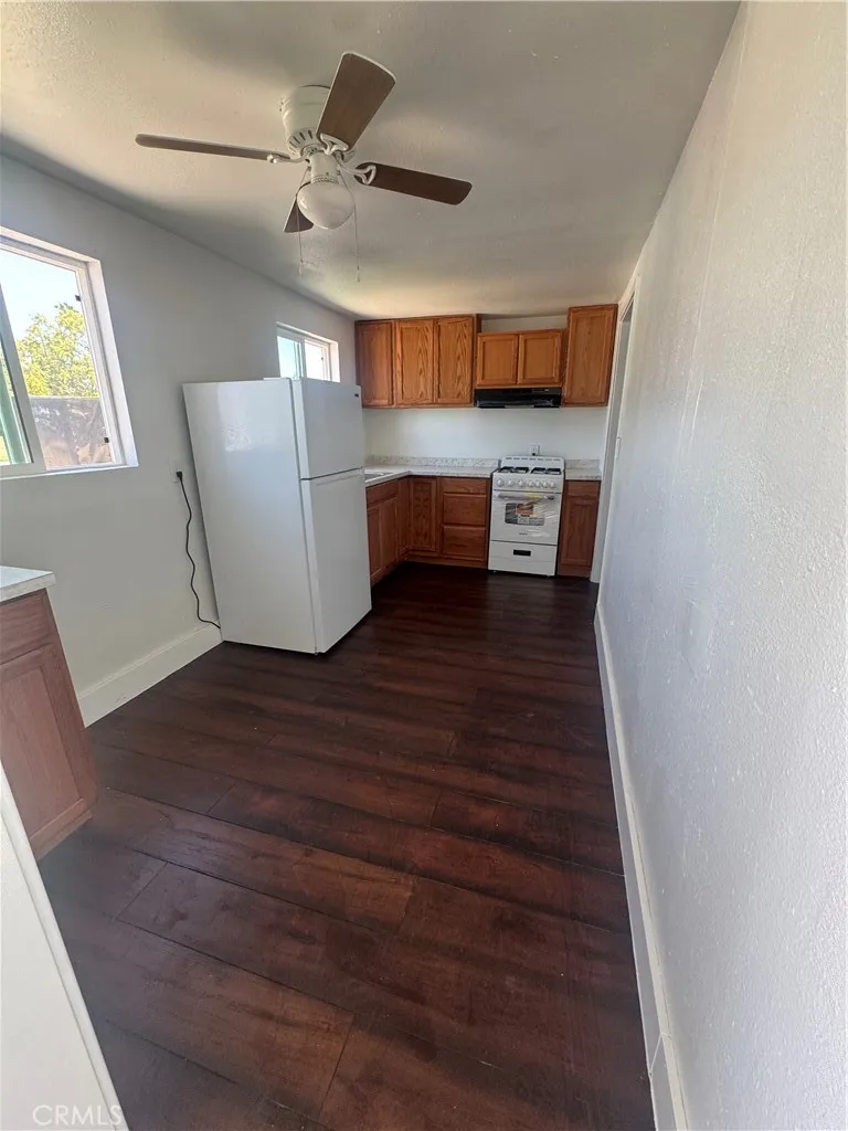 690 Perris Boulevard #C Perris, CA 92571