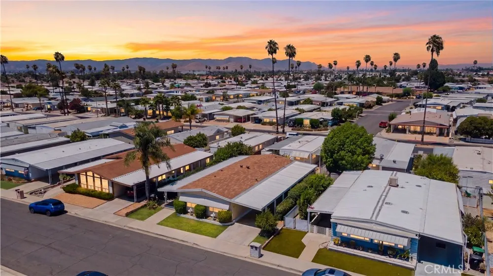 1430 Vista Grande Hemet, CA 92543