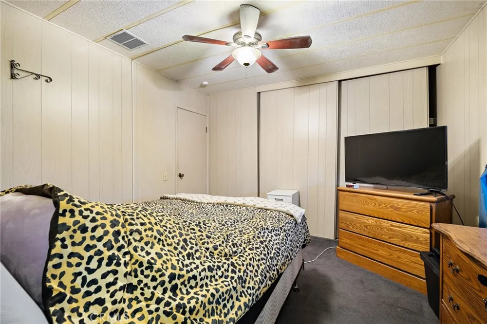 1430 Vista Grande Hemet, CA 92543